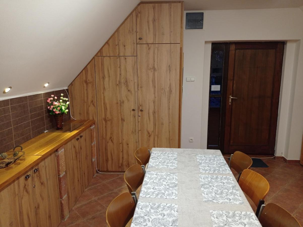 Erdey Apartman Barcs المظهر الخارجي الصورة